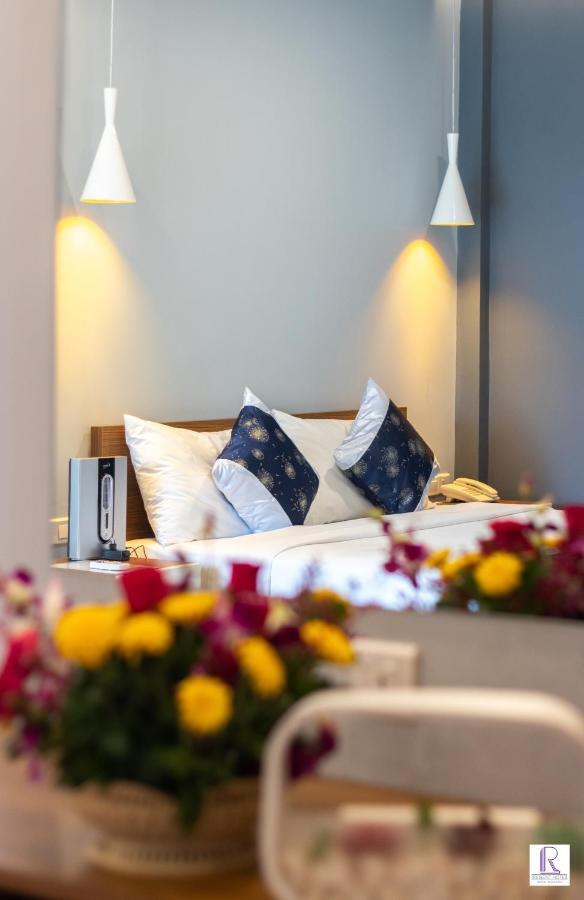 Regent Hotel Myeik Zewnętrze zdjęcie
