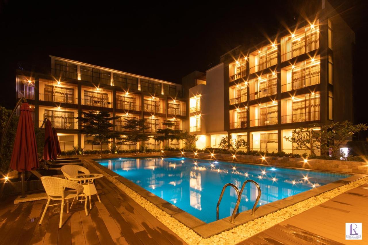 Regent Hotel Myeik Zewnętrze zdjęcie